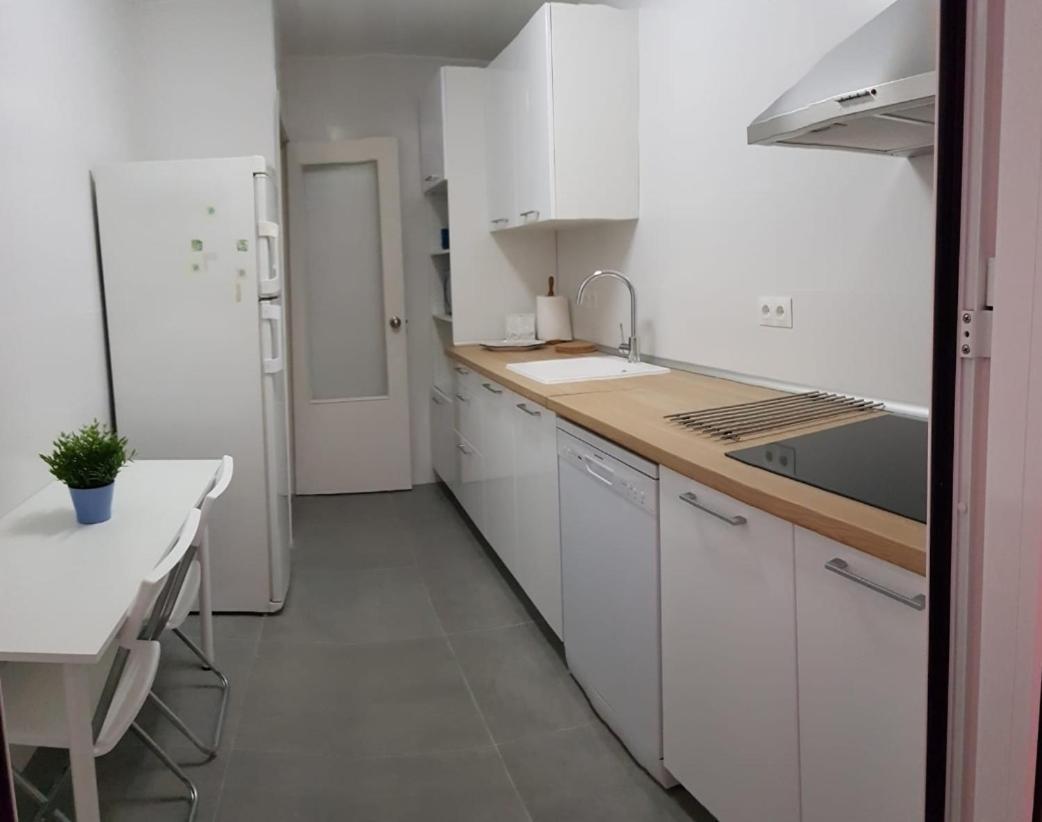 Moderno Apartamento Sin Piscina Торемолинос Екстериор снимка